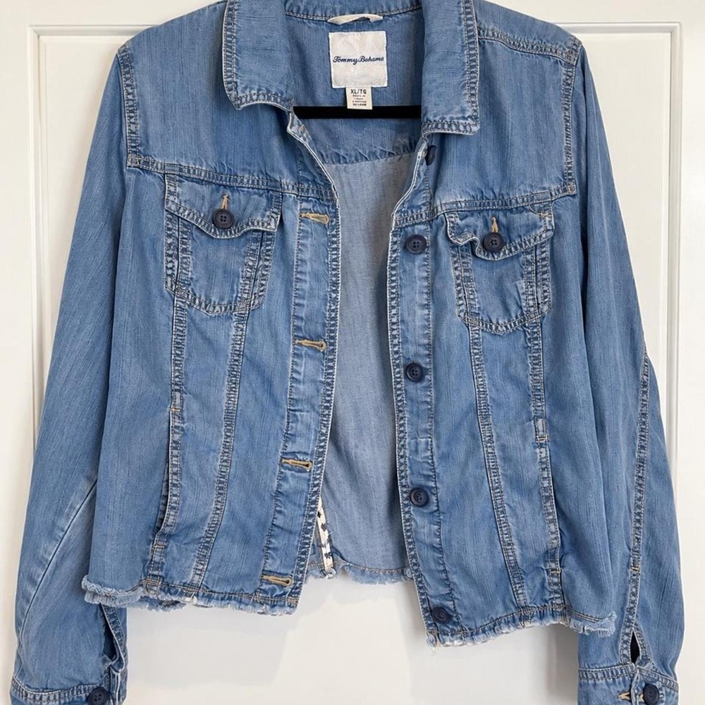 Tommy Bahama Light Wash Frayed Hem Denim Jacket — Size XL